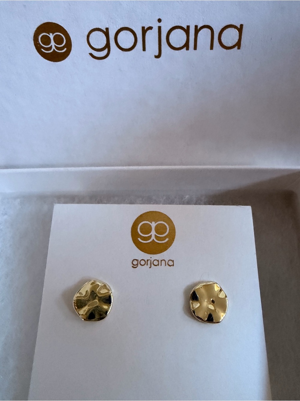 Gorjana Hammered Gold Disc Stud Earrings - Picture 1 of 3